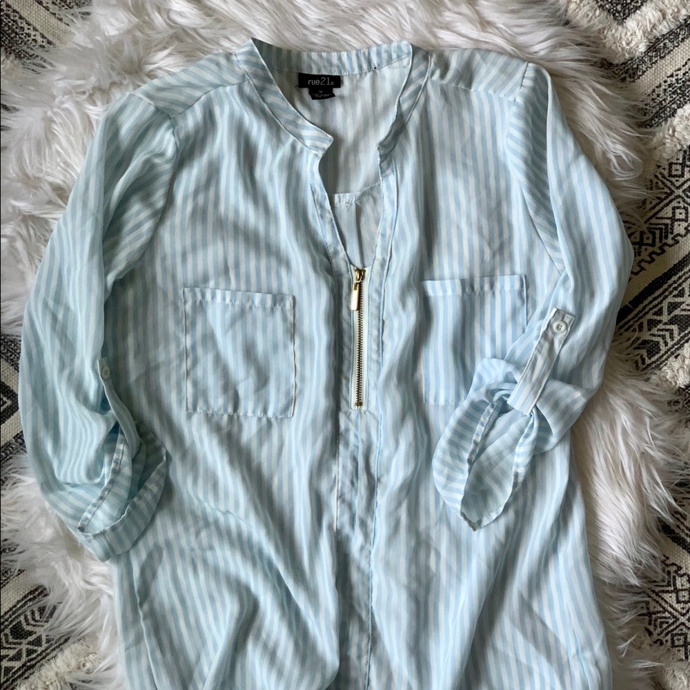 Rue21 breezy quarter sleeve top